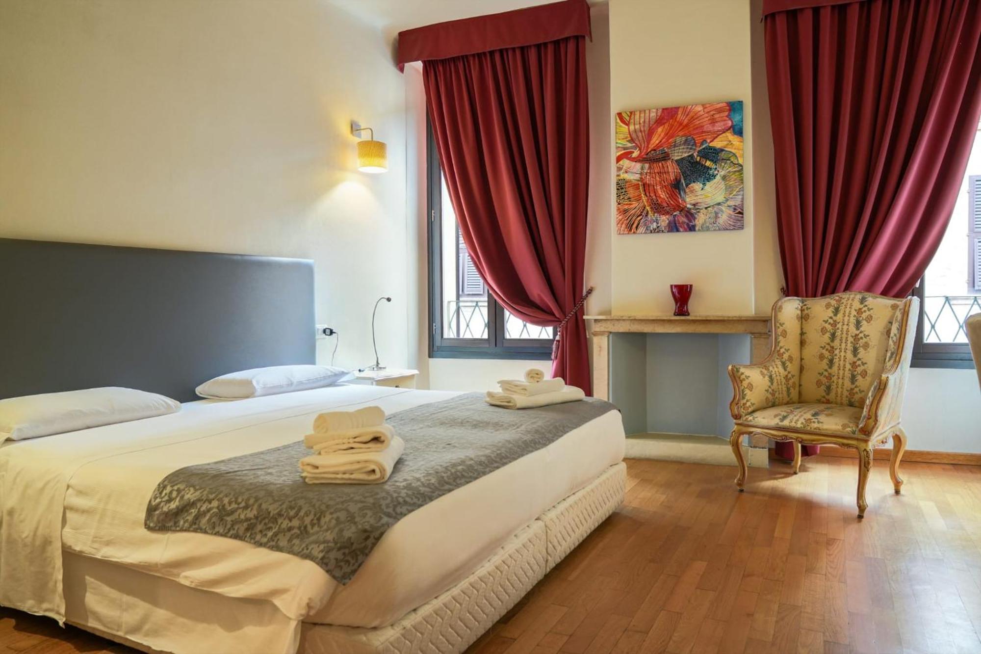 Honey Rooms Ferrara Buitenkant foto